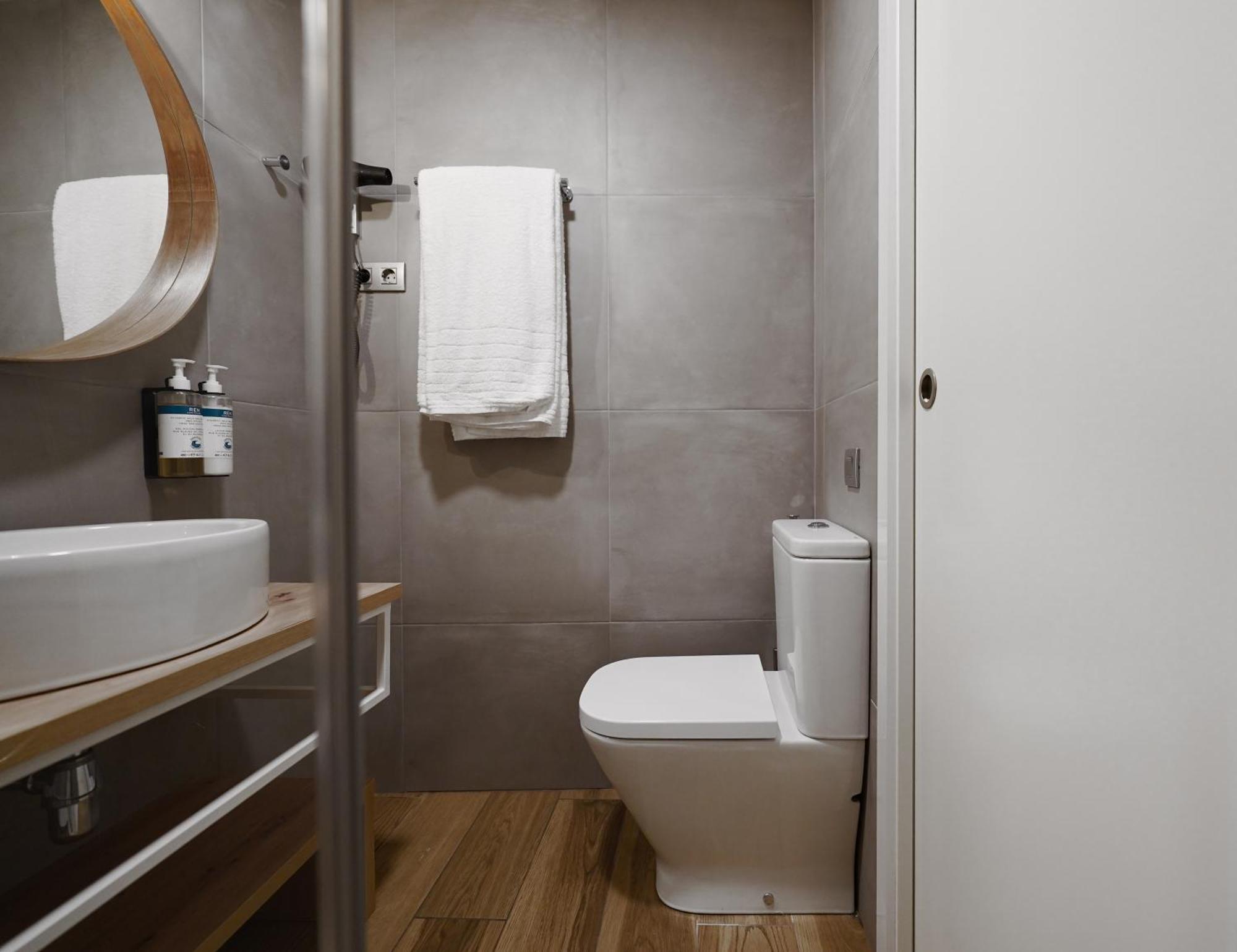 Numa Brio Apartahotel